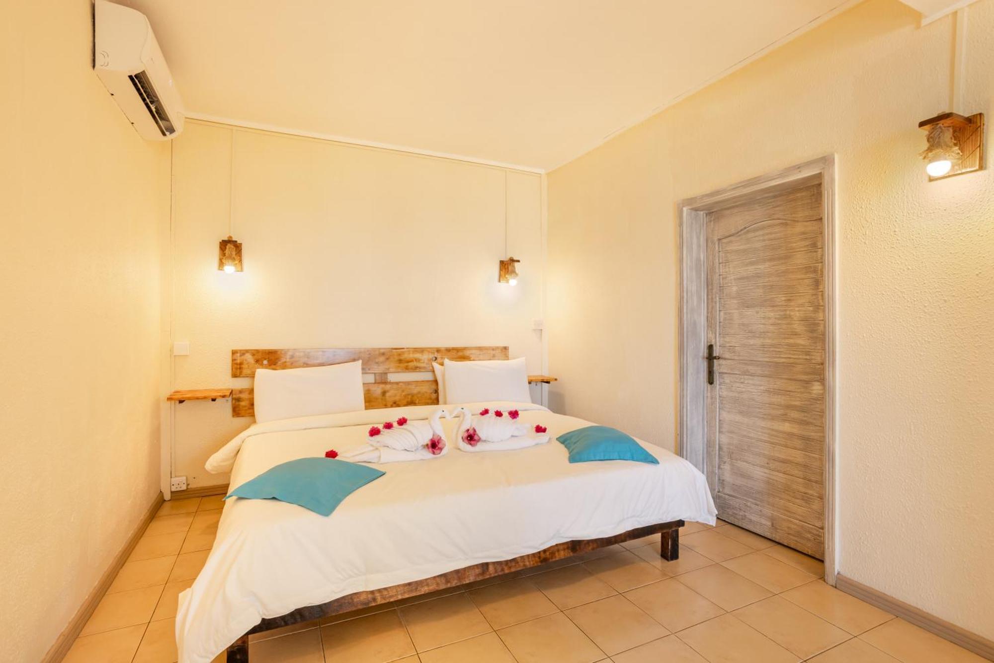 Cocotiers Hotel – Mauritius Baie-du-Tombeau Esterno foto