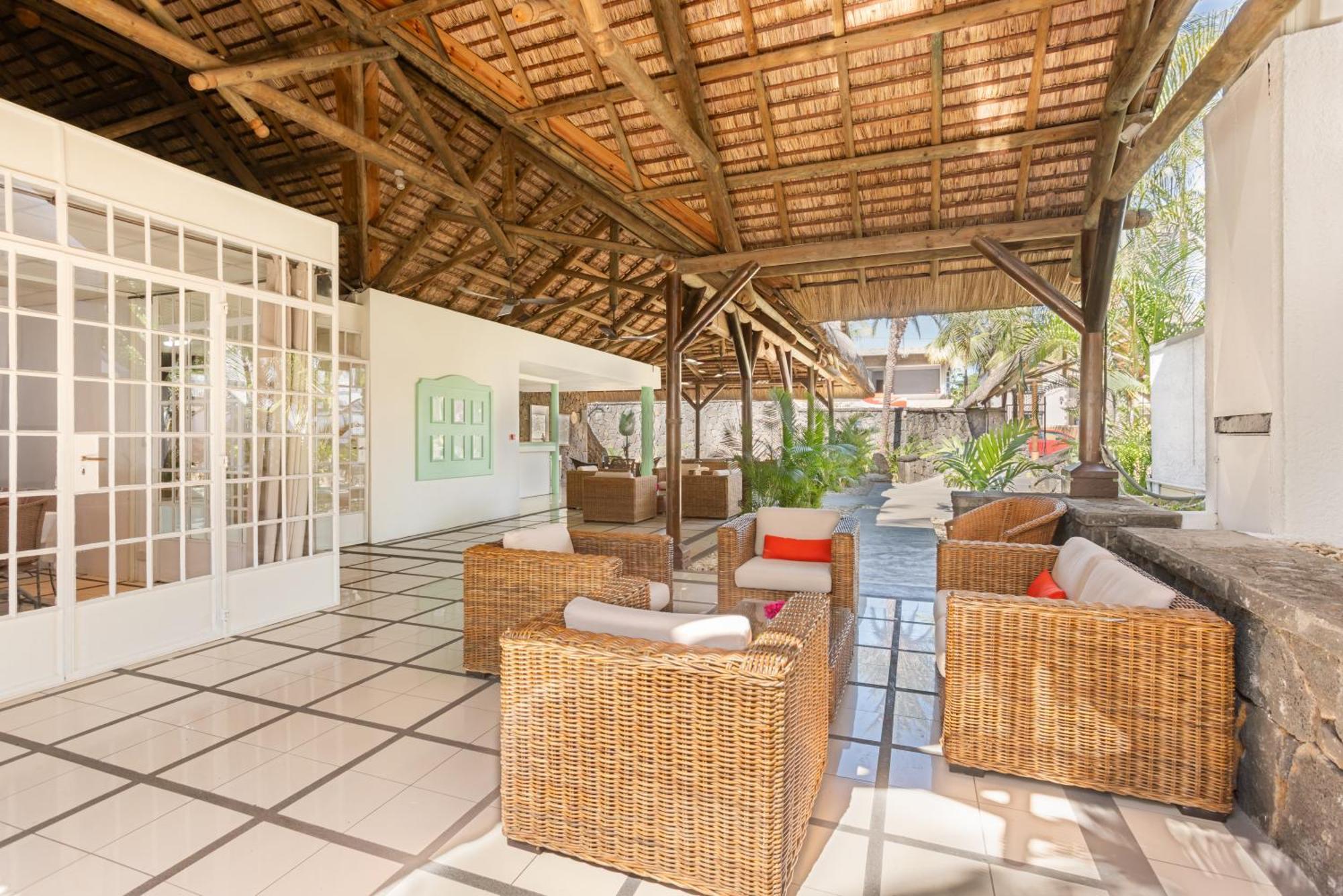 Cocotiers Hotel – Mauritius Baie-du-Tombeau Esterno foto