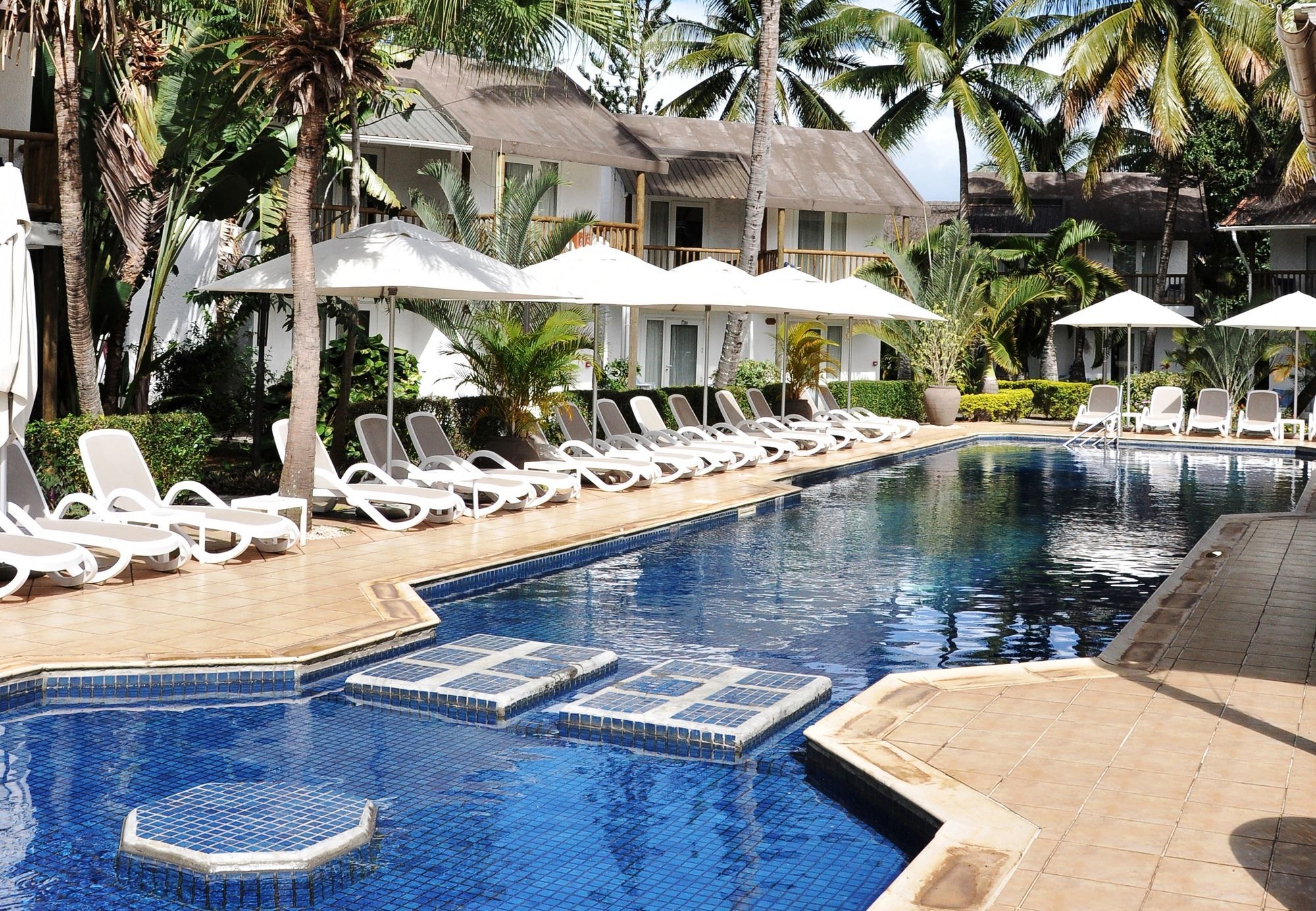 Cocotiers Hotel – Mauritius Baie-du-Tombeau Esterno foto